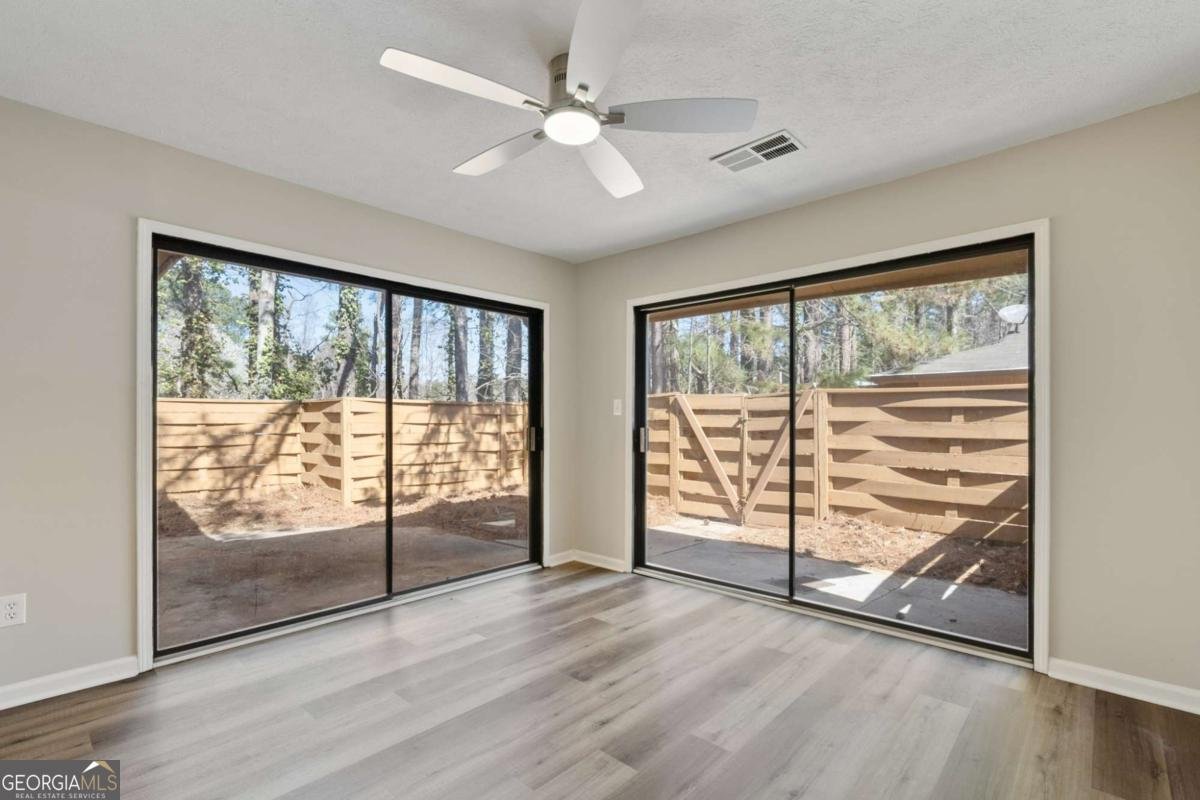 841 Lake Hollow Boulevard Marietta - 18