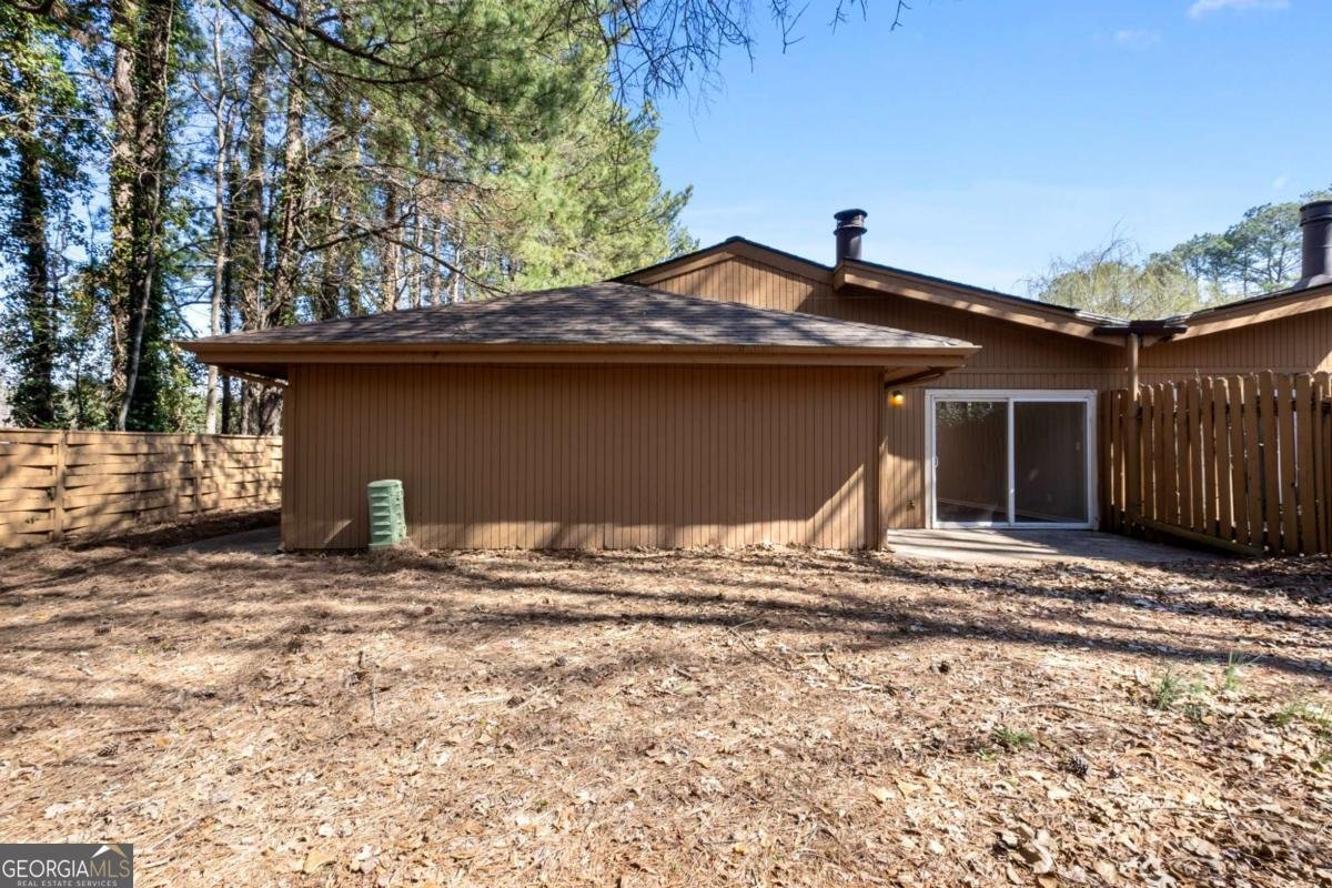 841 Lake Hollow Boulevard Marietta - 24