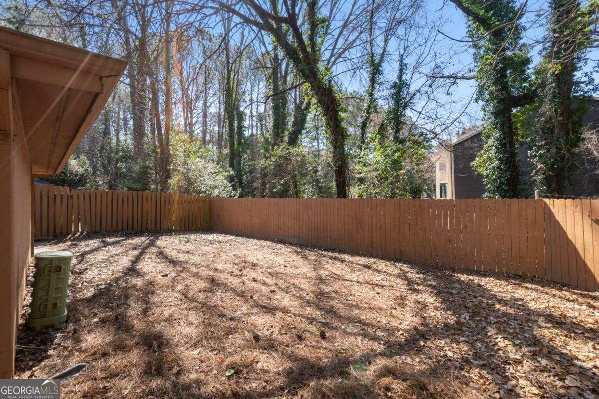 841 Lake Hollow Boulevard Marietta - 27