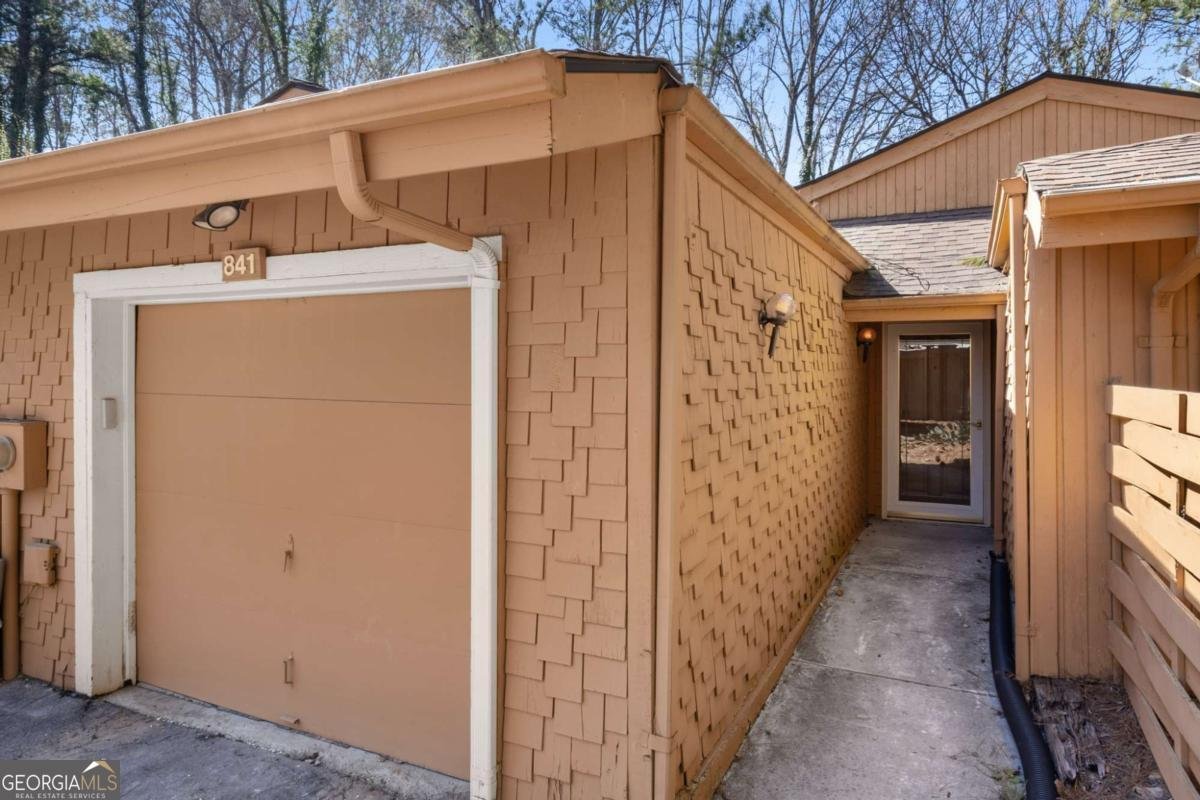 841 Lake Hollow Boulevard Marietta - 3