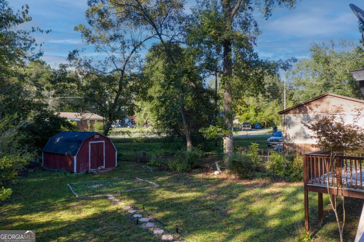 1104 Magnolia Street Lafayette - 27