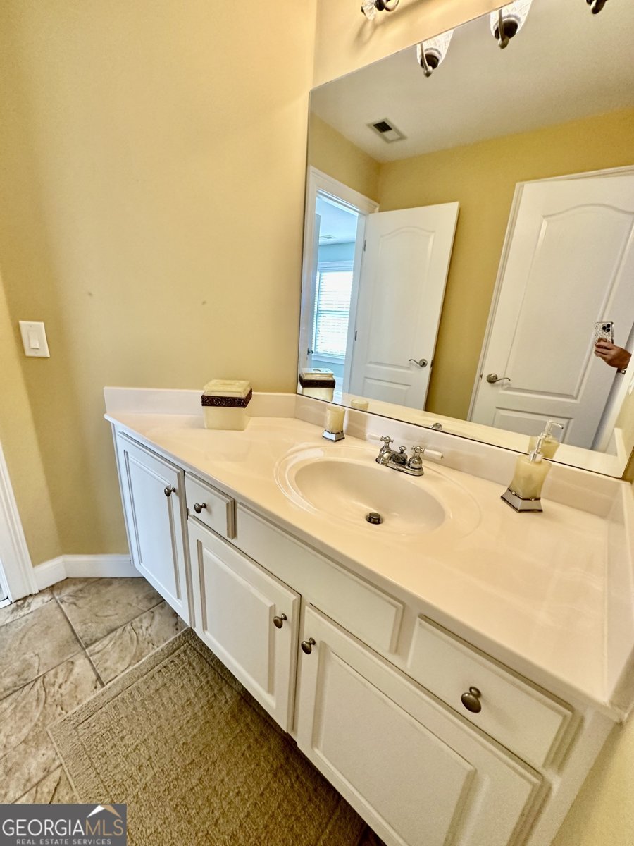 3585 Shepherds Lane Loganville - 43