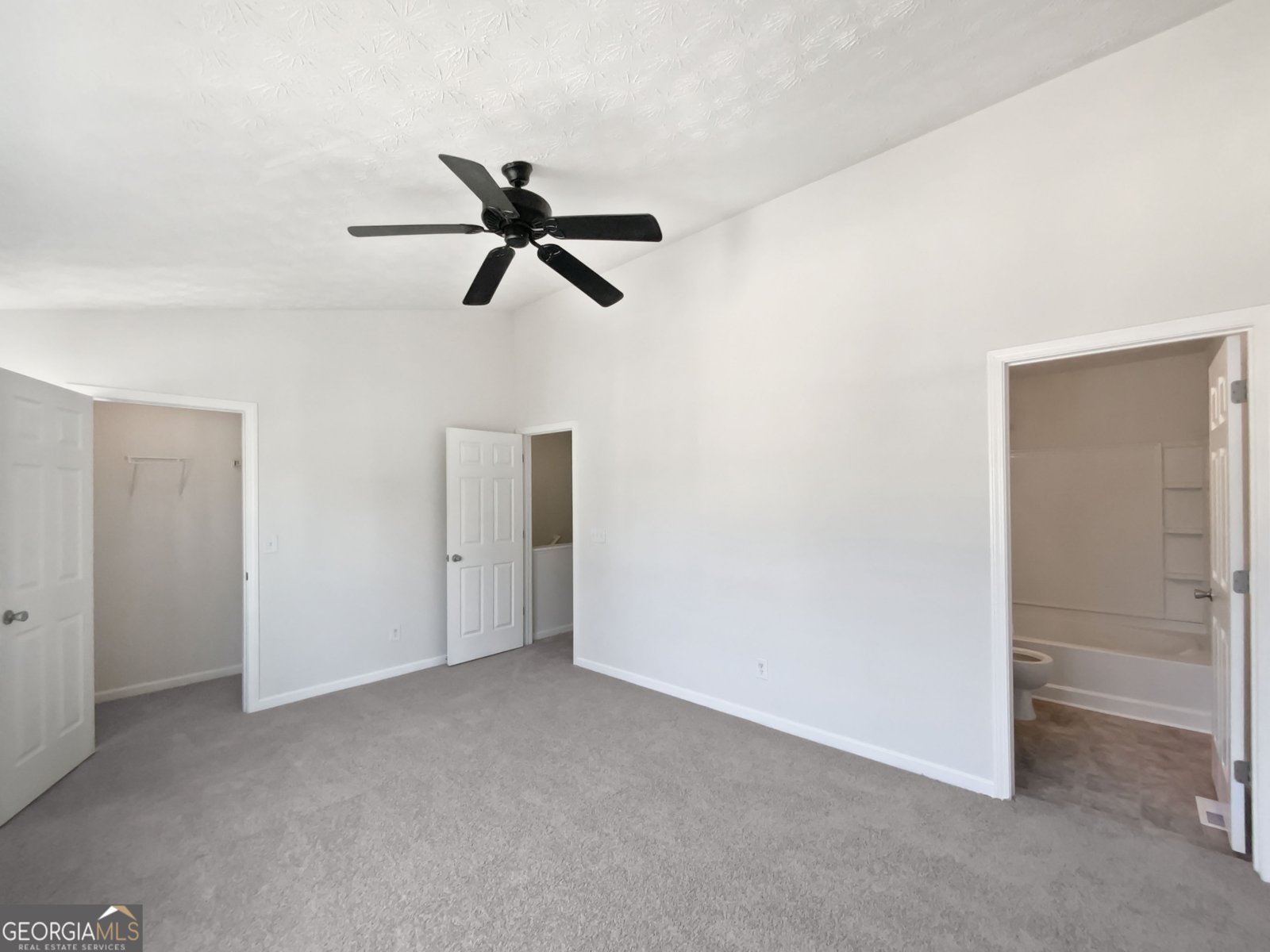 11403 South Grove Drive Hampton - 23