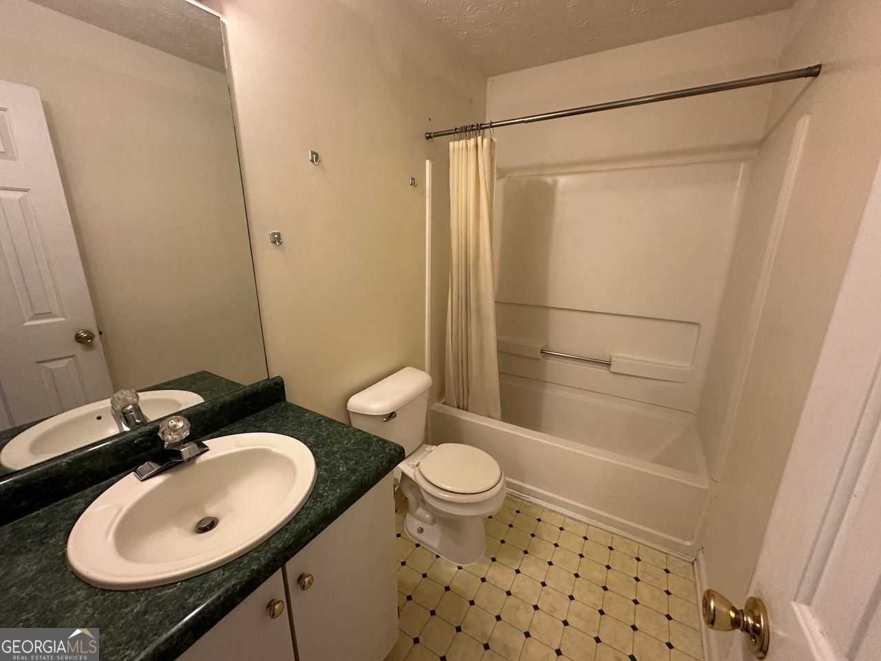 5546 Wellborn Creek Drive Lithonia - 23