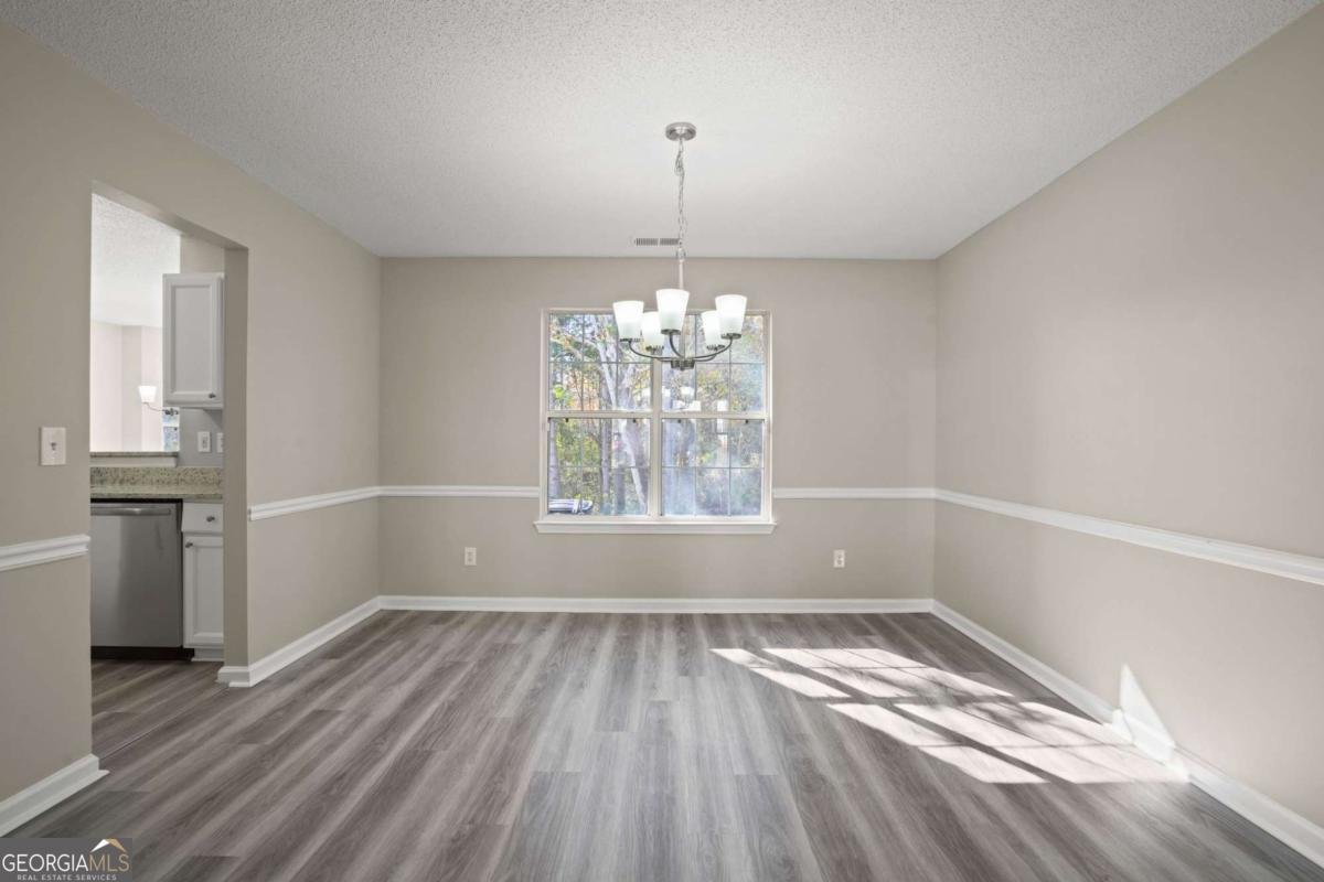 3649 Salem Glen Road Lithonia - 15