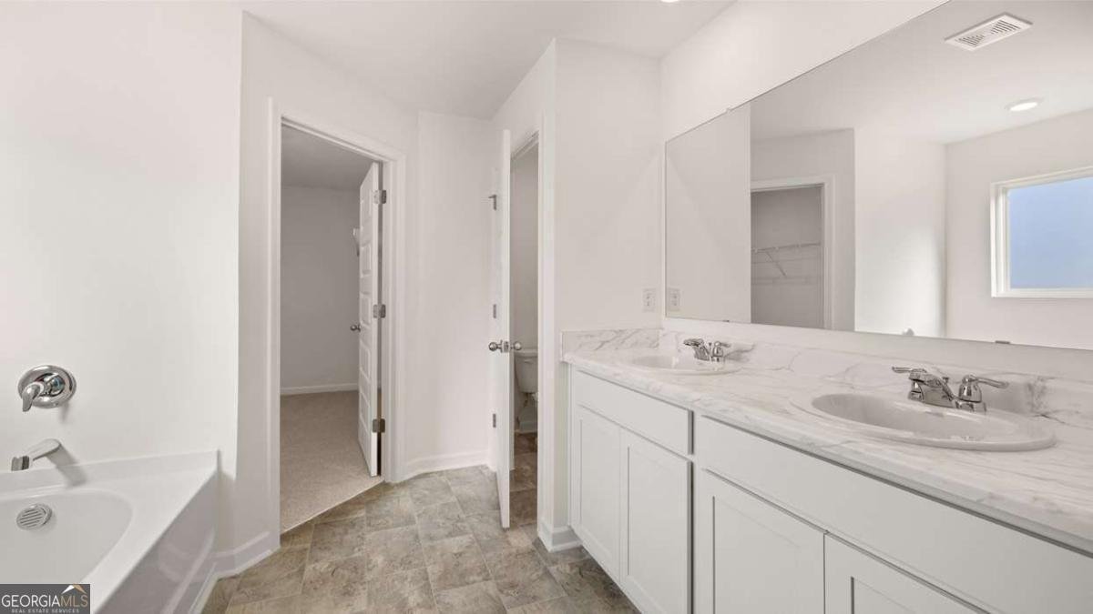629 Kimberwick Drive Locust Grove - 33