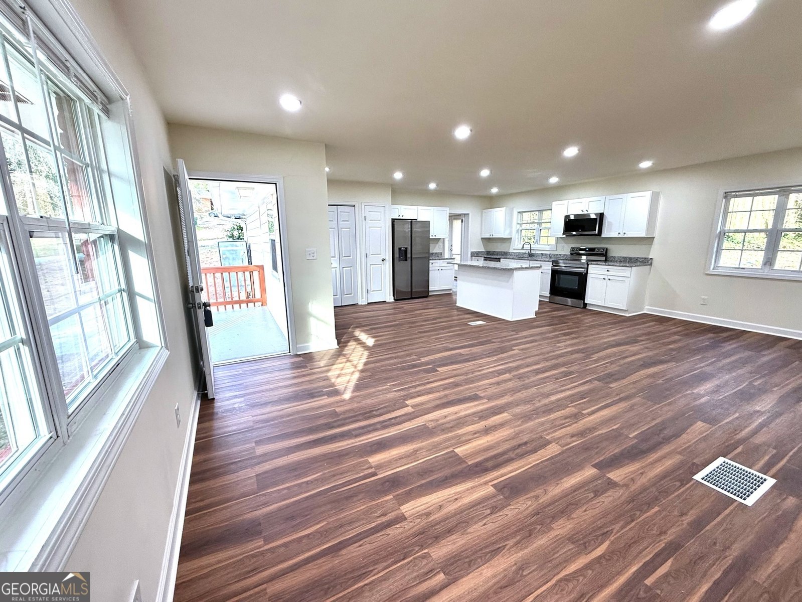 2182 Rosewood Road Decatur - 4