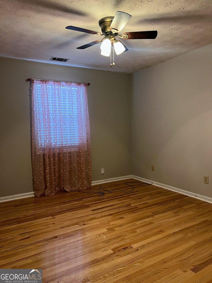 2102 Bedford Court Lithonia - 30