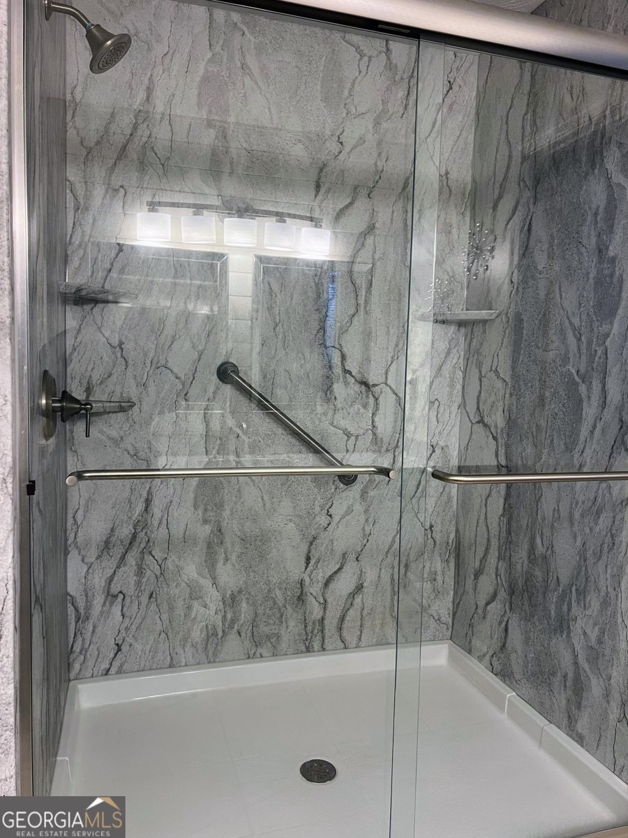 2102 Bedford Court Lithonia - 36
