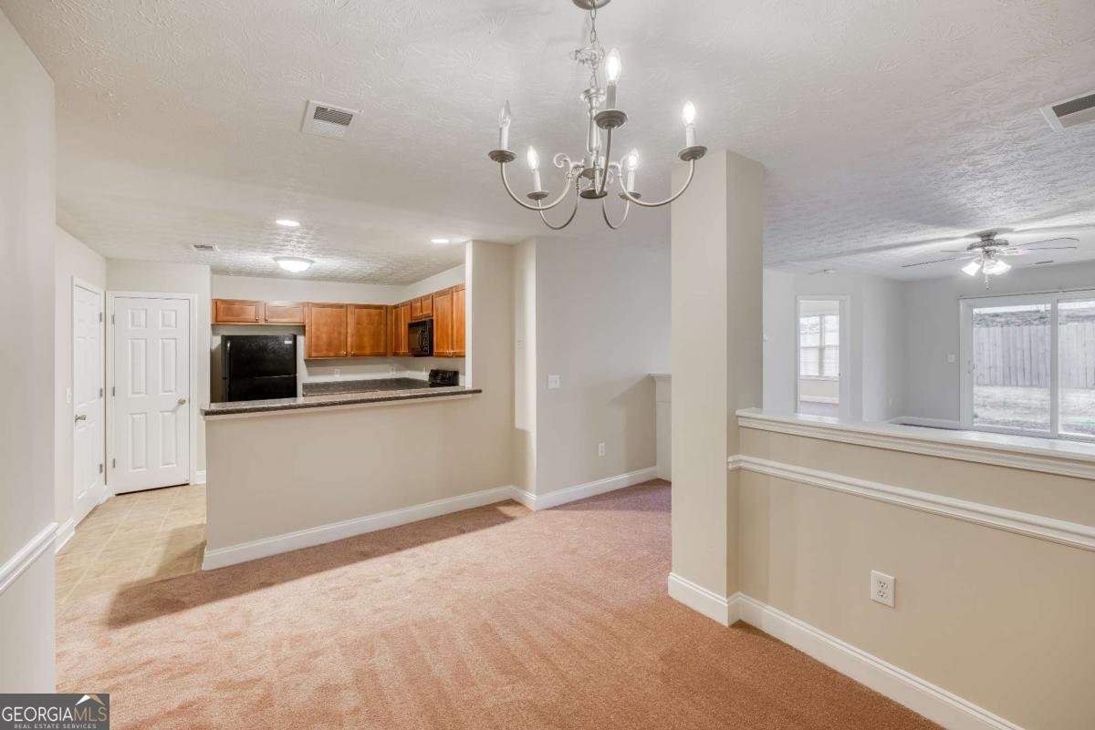 453 Tara Commons Circle Loganville - 13