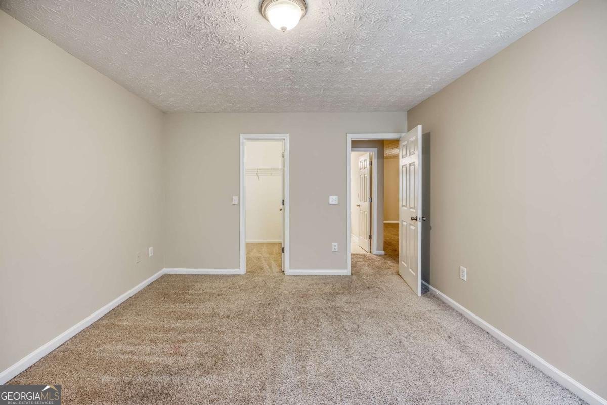 453 Tara Commons Circle Loganville - 30