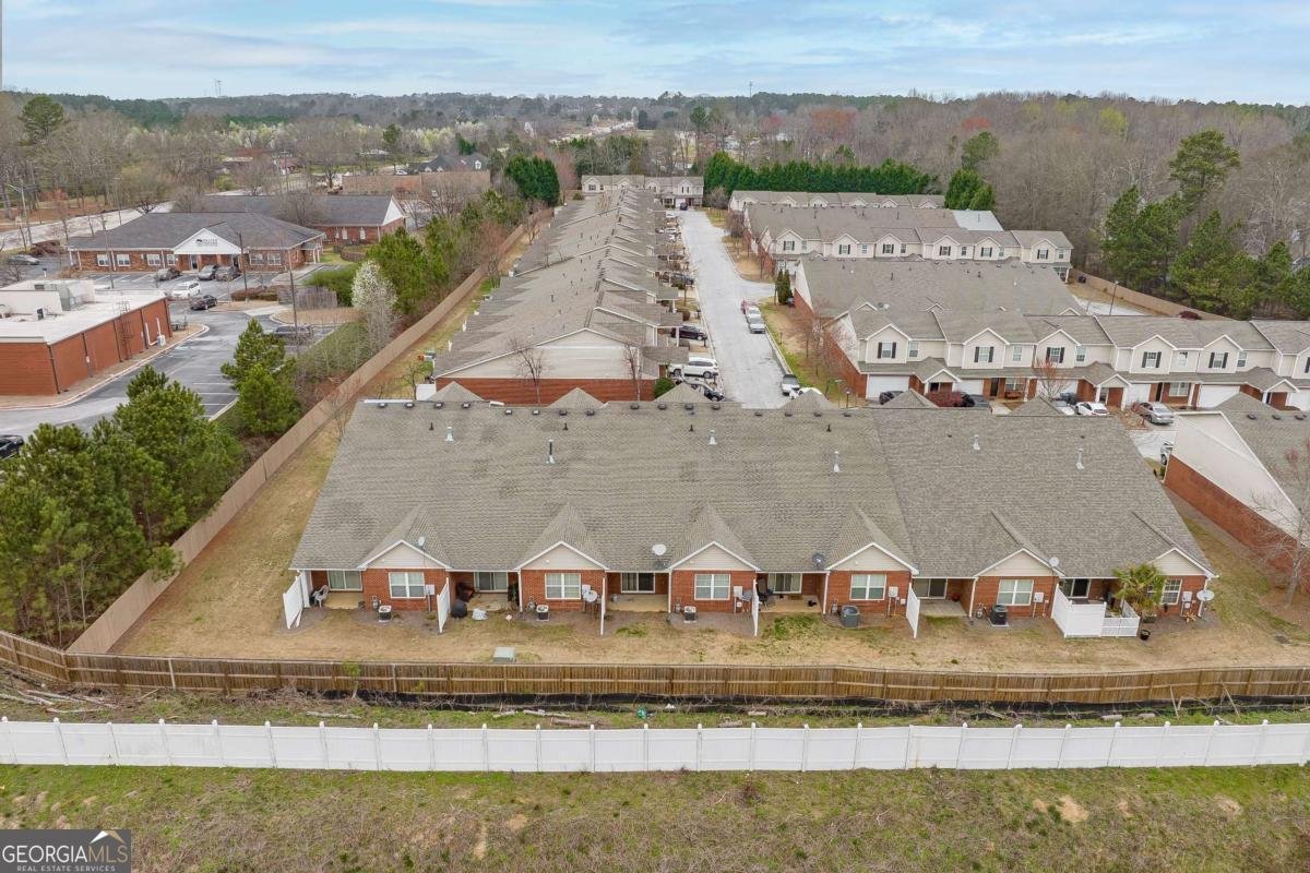 453 Tara Commons Circle Loganville - 37