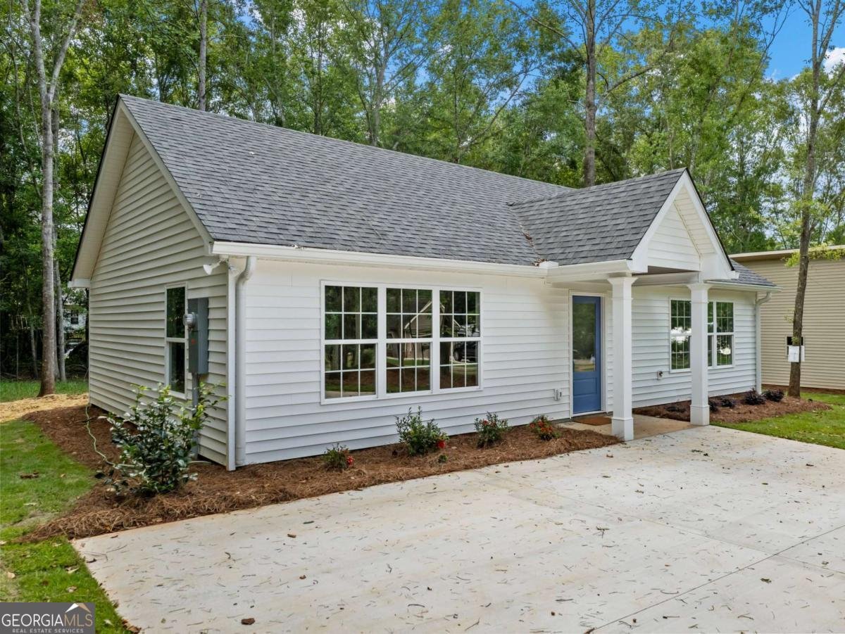 8079 Beachwood Drive Murrayville - 25