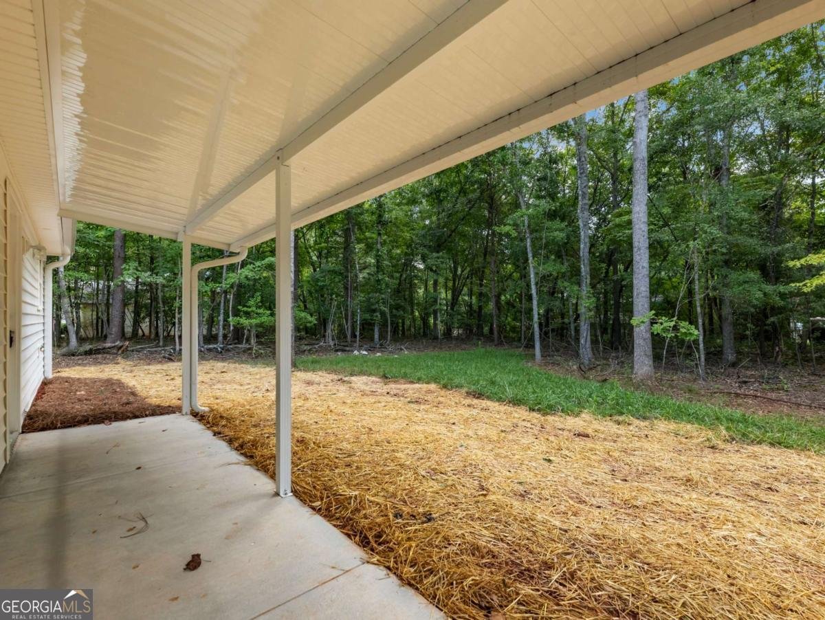 8079 Beachwood Drive Murrayville - 30