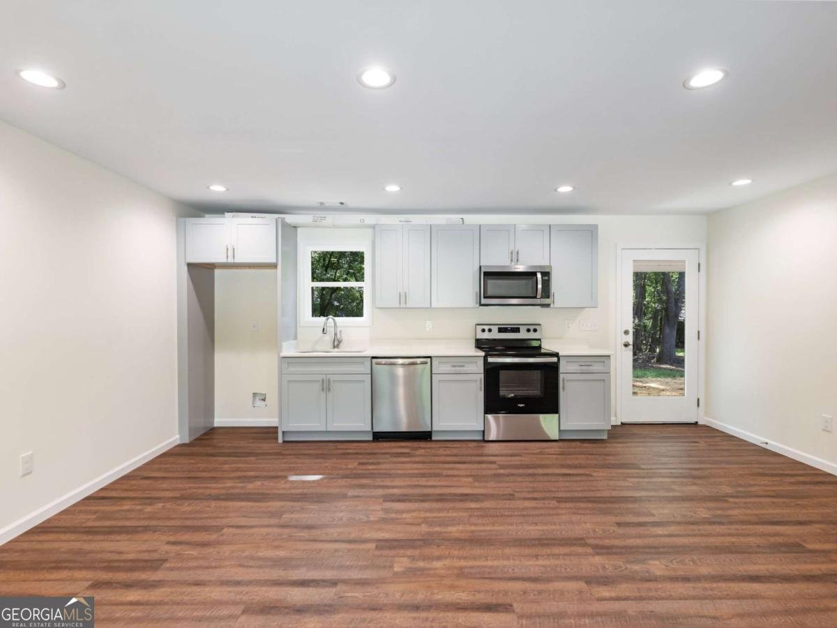 8079 Beachwood Drive Murrayville - 6