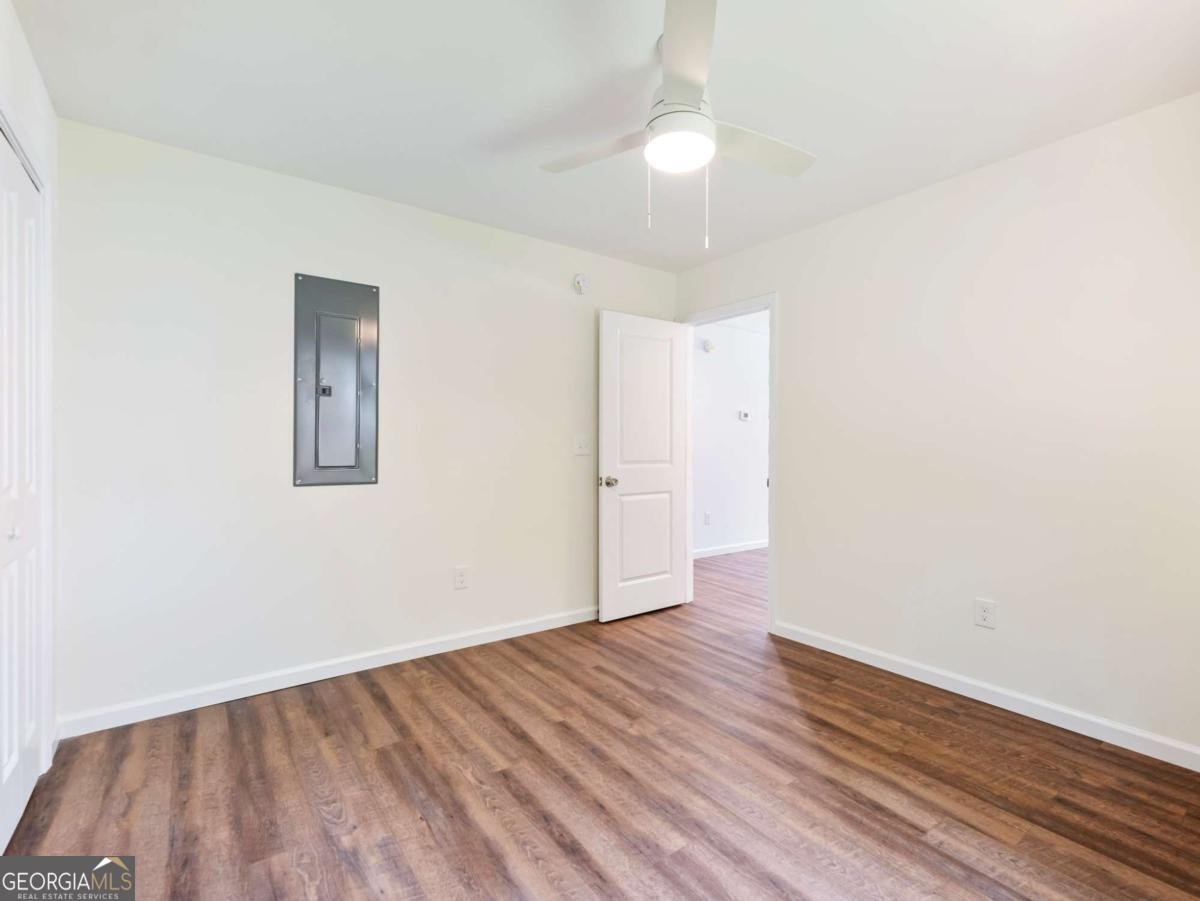 8083 Beachwood Drive Murrayville - 22