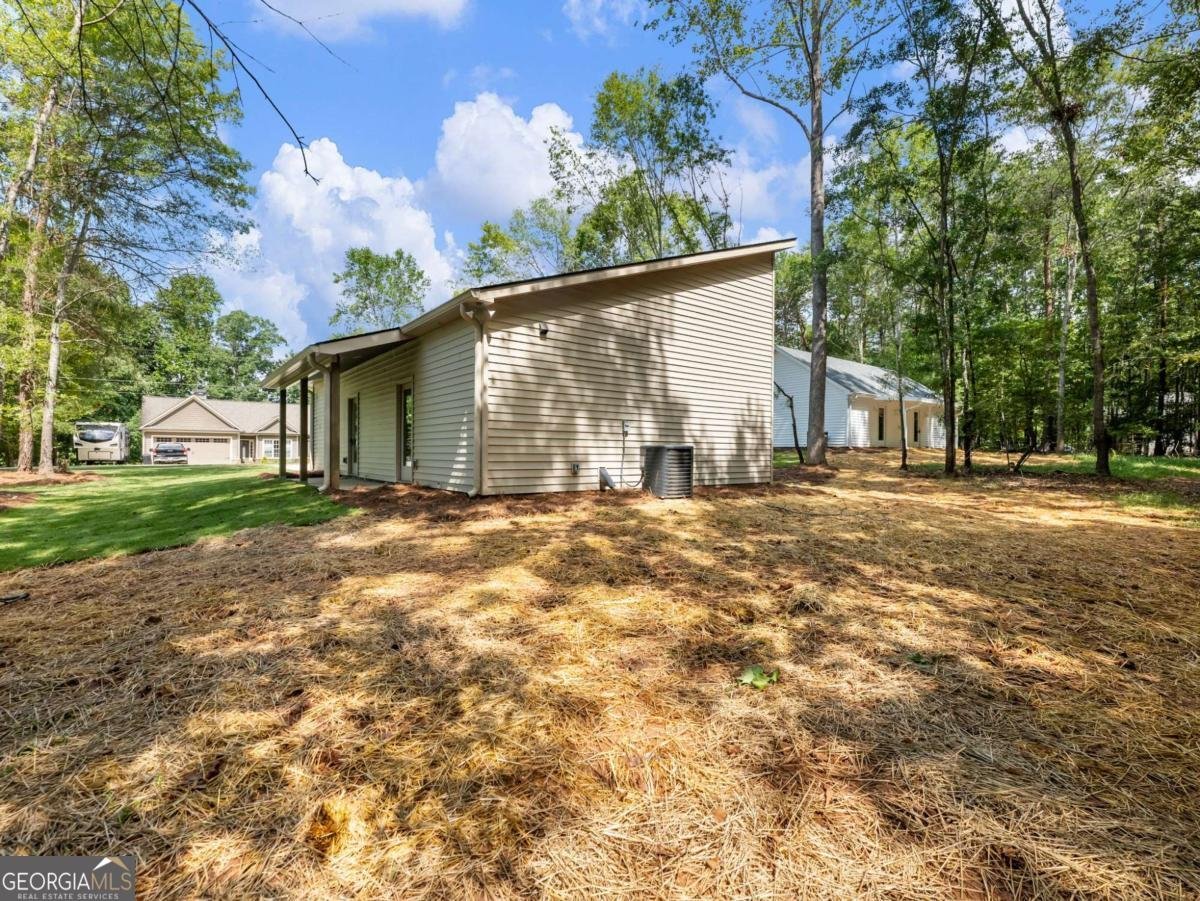 8083 Beachwood Drive Murrayville - 32