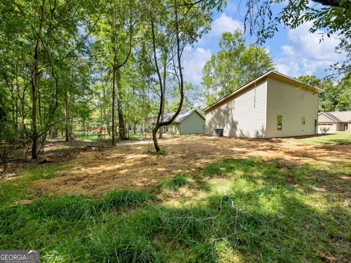 8083 Beachwood Drive Murrayville - 34