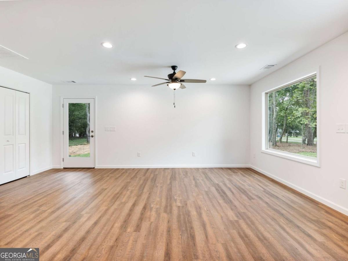 8083 Beachwood Drive Murrayville - 4