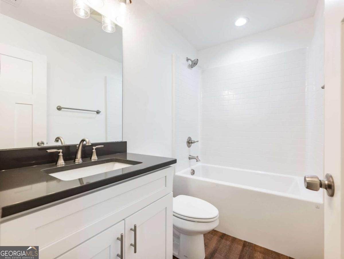 8087 Beachwood Drive Murrayville - 17