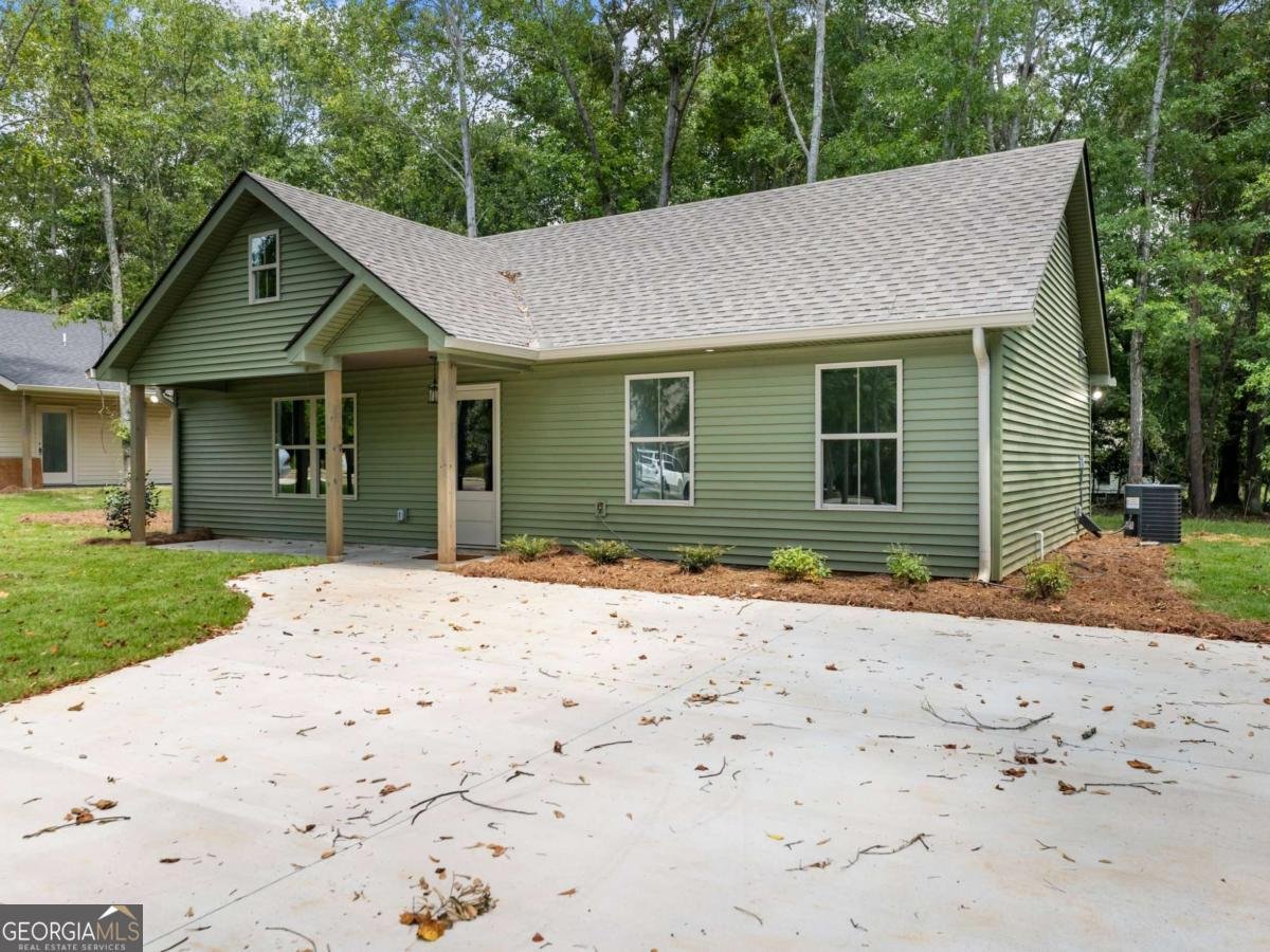 8087 Beachwood Drive Murrayville - 25