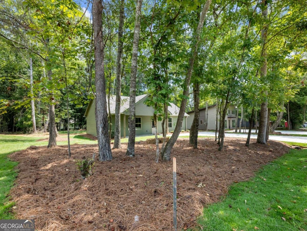 8087 Beachwood Drive Murrayville - 26