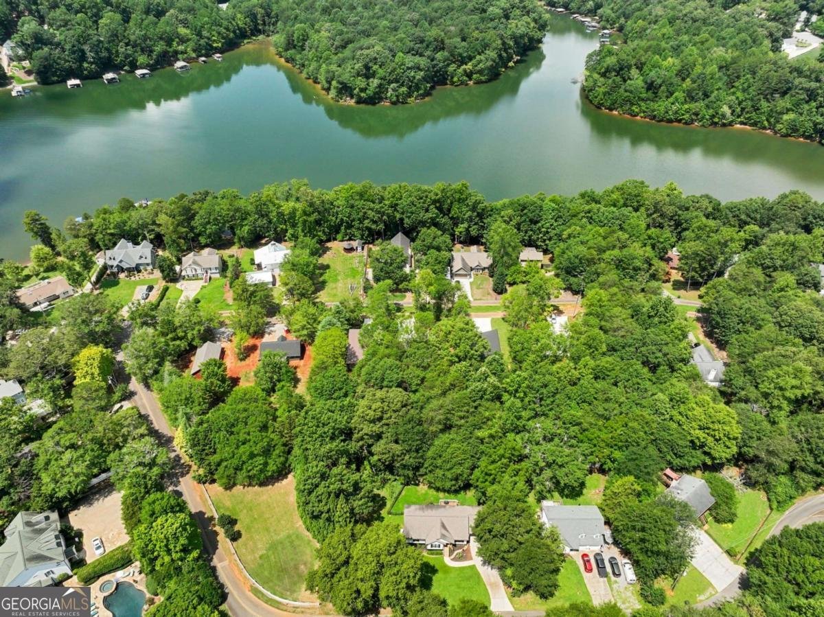 8087 Beachwood Drive Murrayville - 35