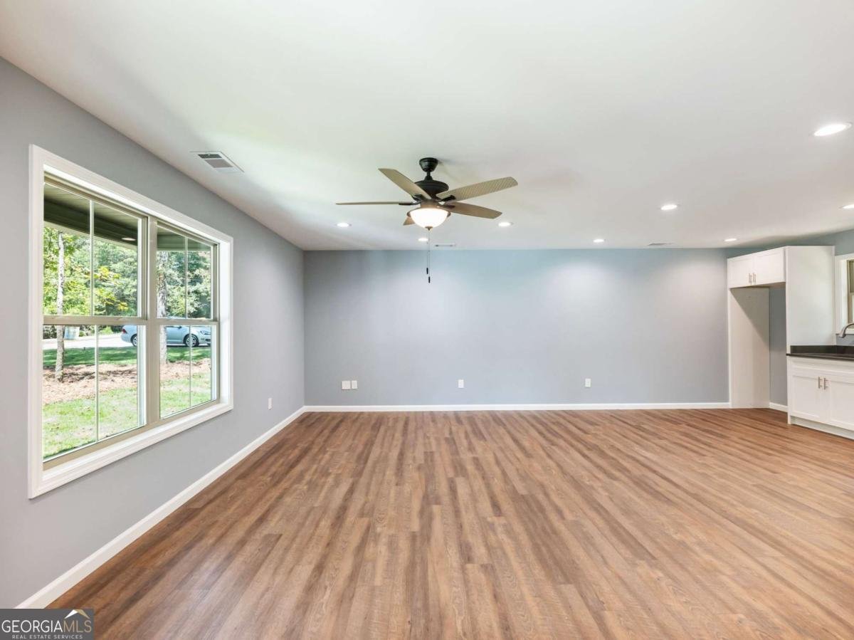 8087 Beachwood Drive Murrayville - 6