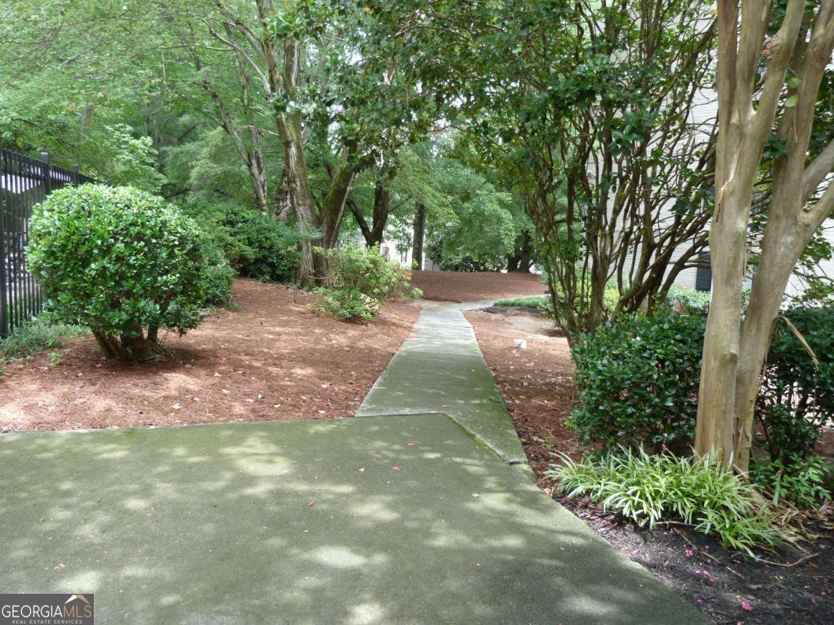 3527 Essex Avenue Atlanta - 23