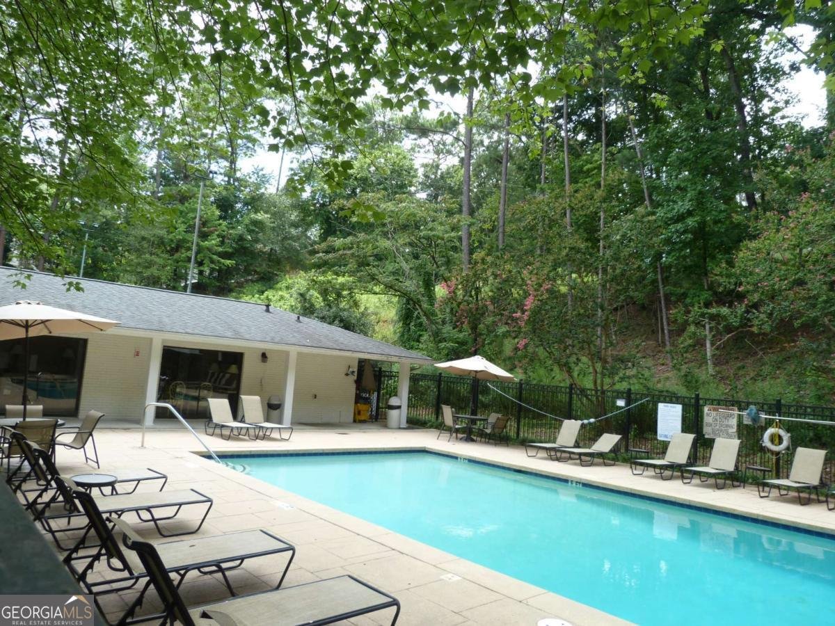 3527 Essex Avenue Atlanta - 25