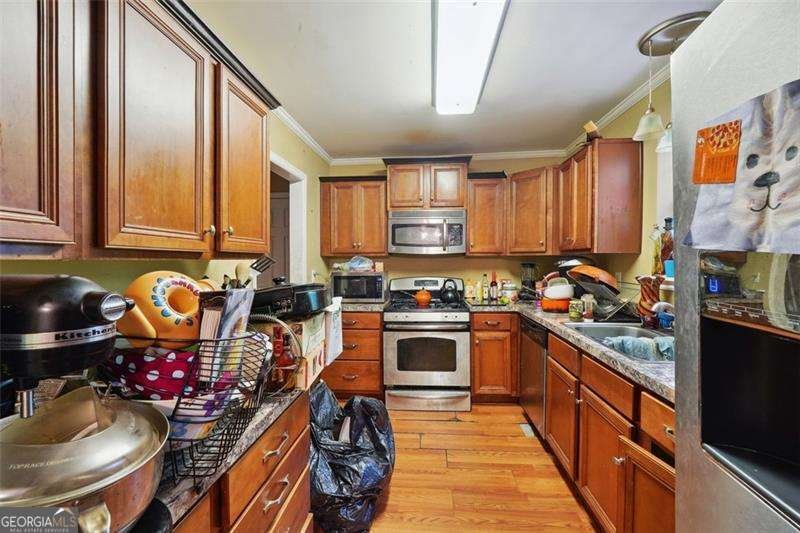 6226 LULLWATER Drive Douglasville - 7