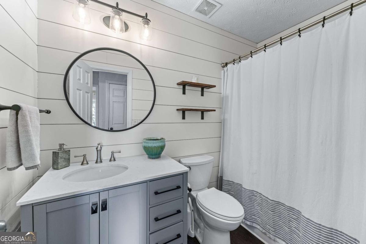 2425 Pemberton Point Buford - 24