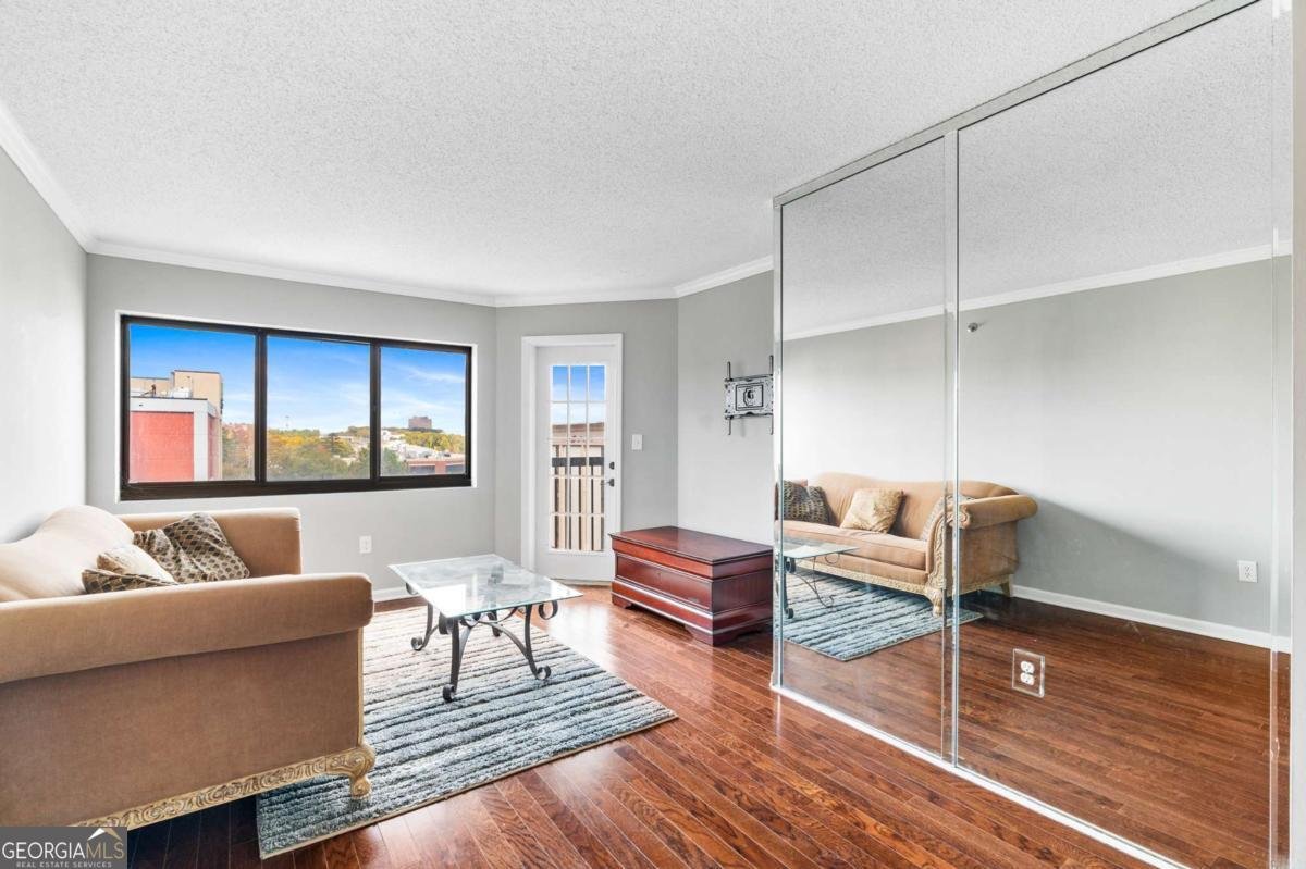 795 Hammond Drive Atlanta - 12