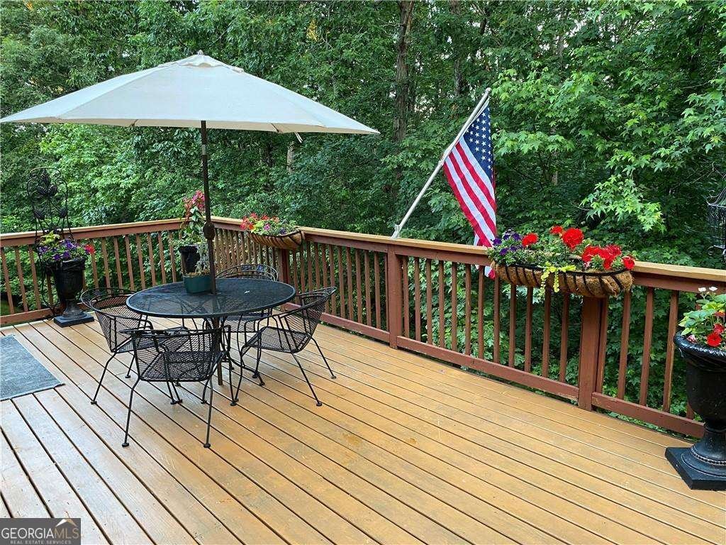 2075 Pine Tree Drive Buford - 27