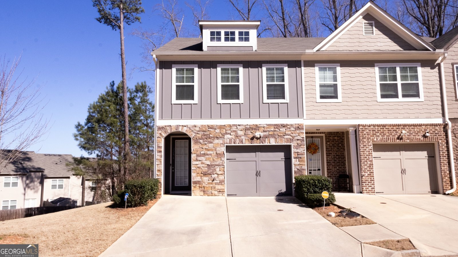 2256 2256 Triple Crown Lane Lithonia - 2