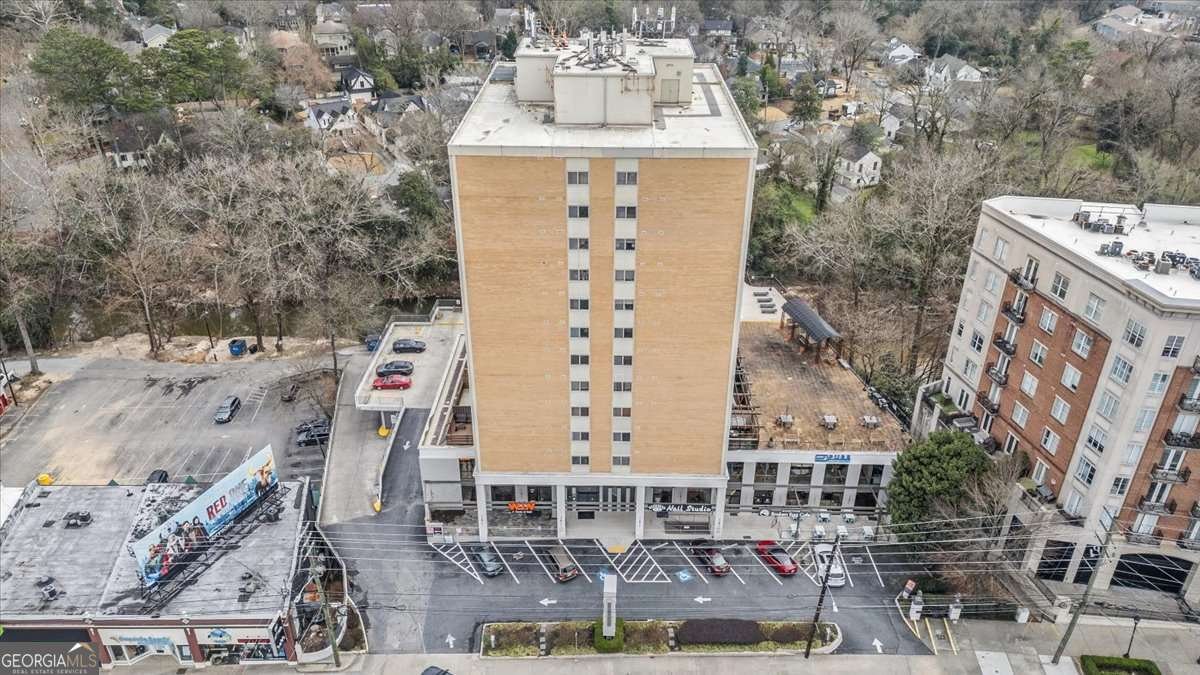 2285 Peachtree Road Atlanta - 1