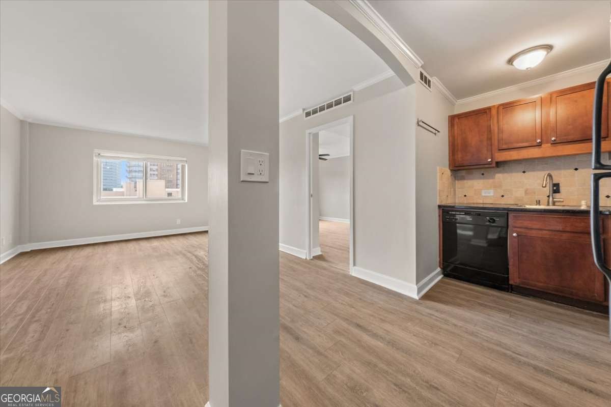 2285 Peachtree Road Atlanta - 4