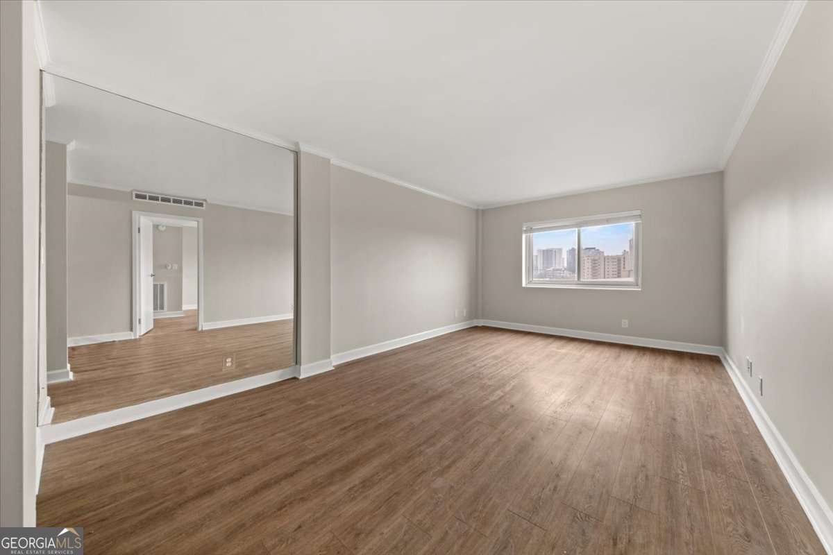 2285 Peachtree Road Atlanta - 6