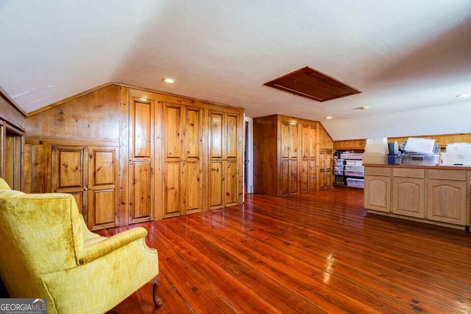 1280 Jewell Road Jewell - 33