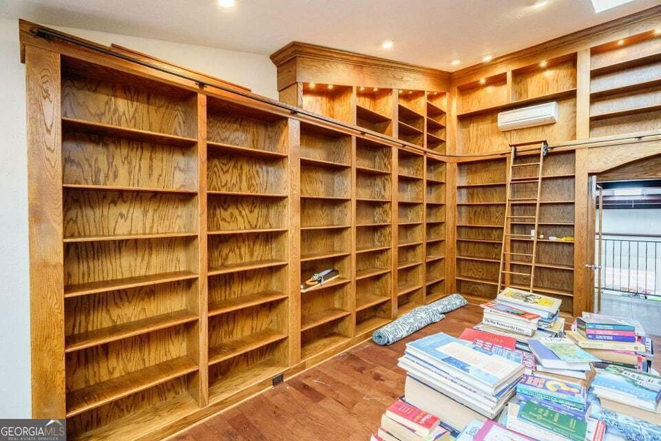 1280 Jewell Road Jewell - 53