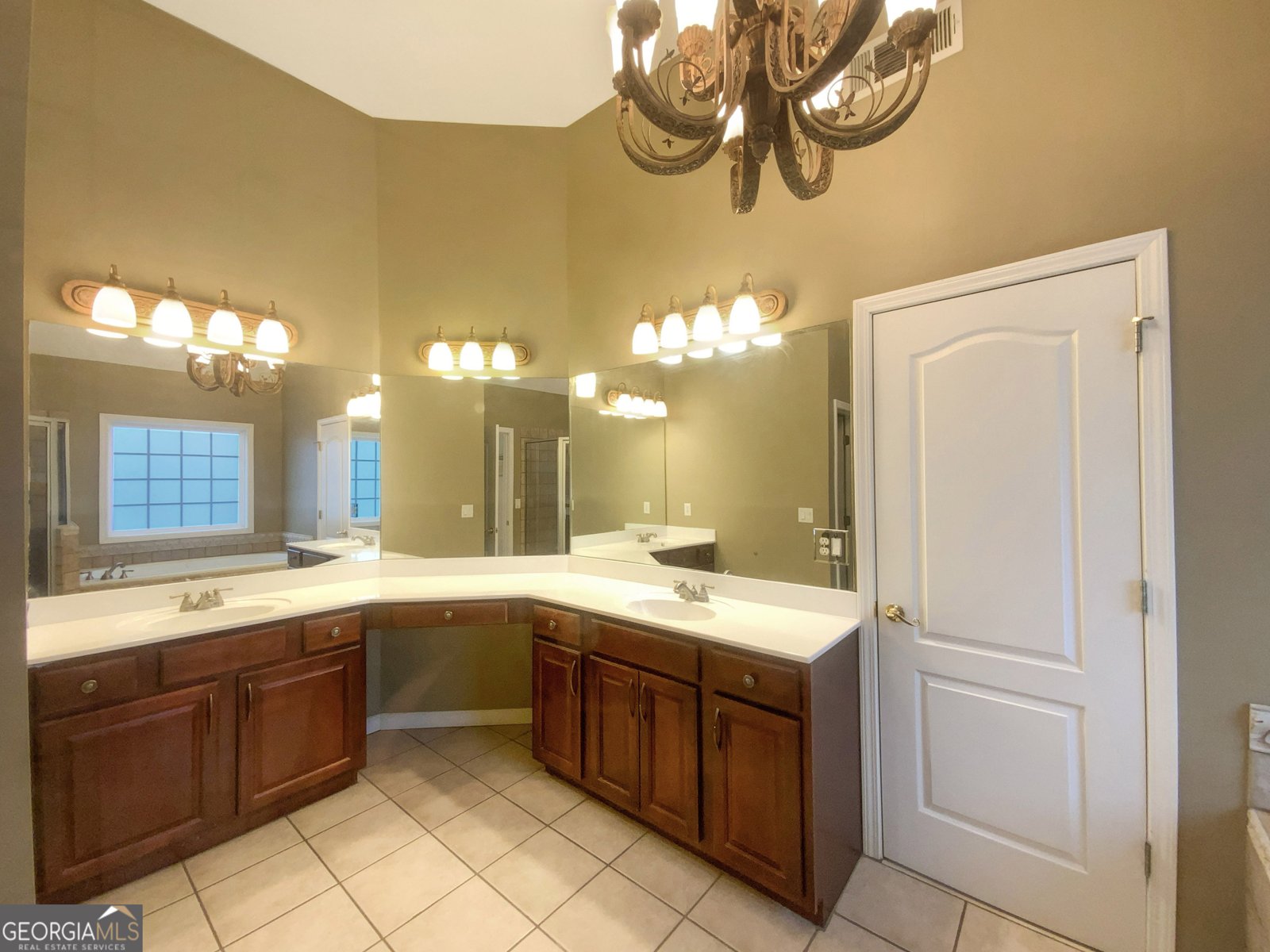 175 Stillwood Drive Fayetteville - 29