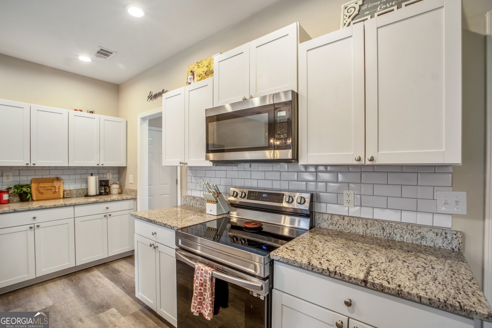 221 Cobb Drive Royston - 11