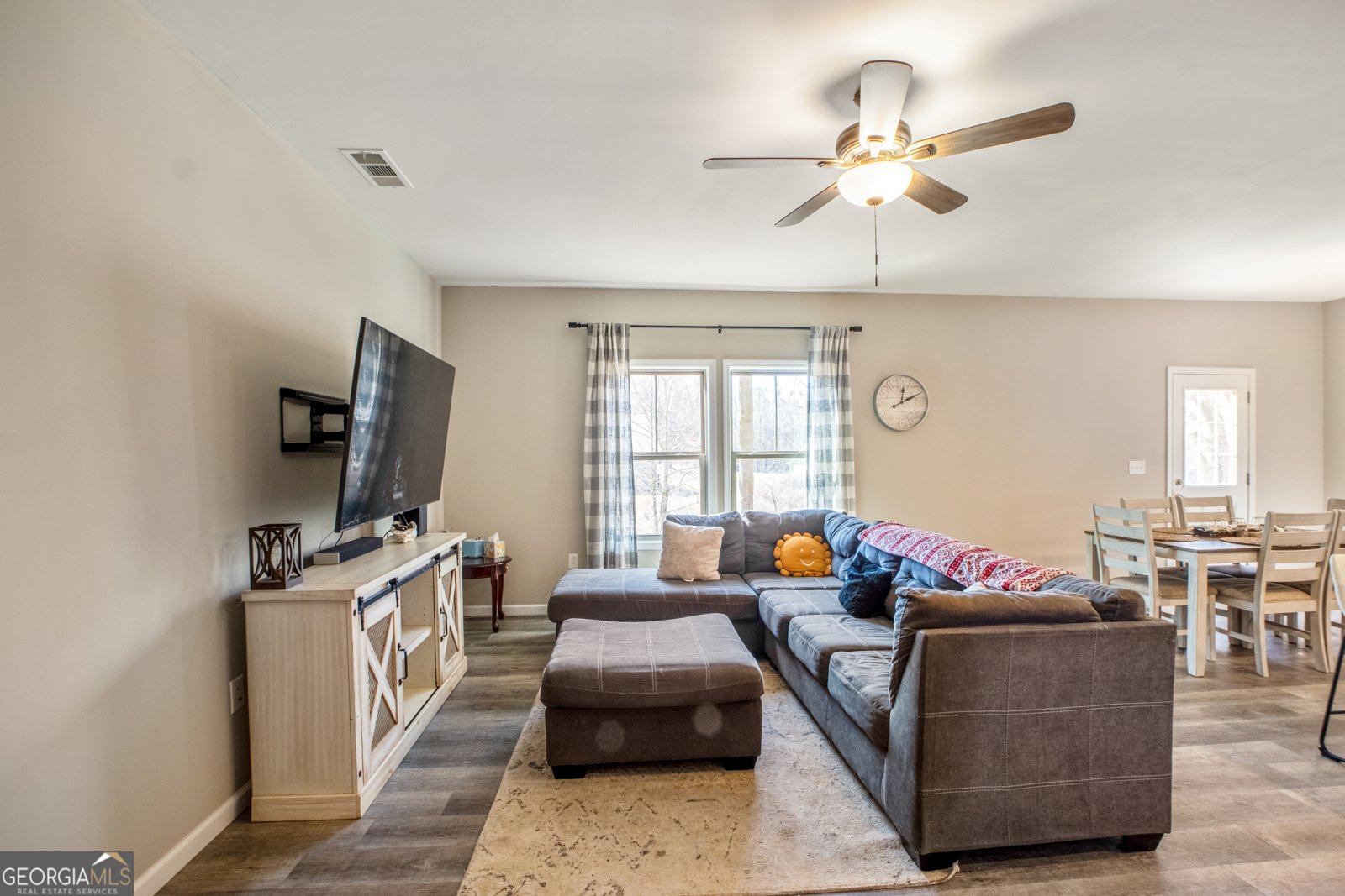 221 Cobb Drive Royston - 16