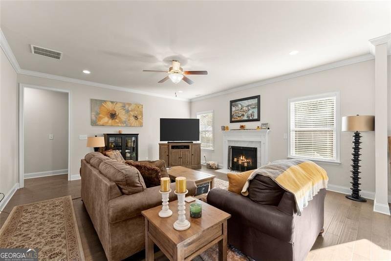 1836 HIDDEN CREEK Drive Hoschton - 10
