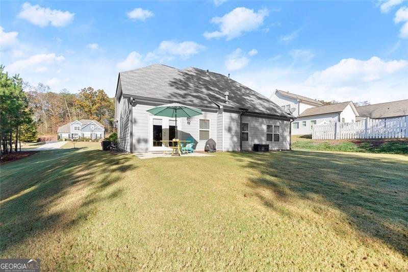 1836 HIDDEN CREEK Drive Hoschton - 33