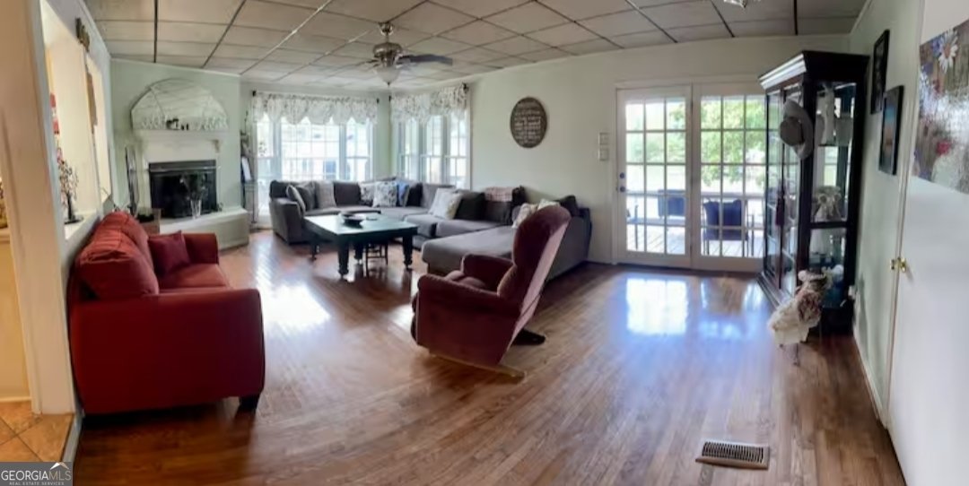 300 Lee Road 359 Valley - 12