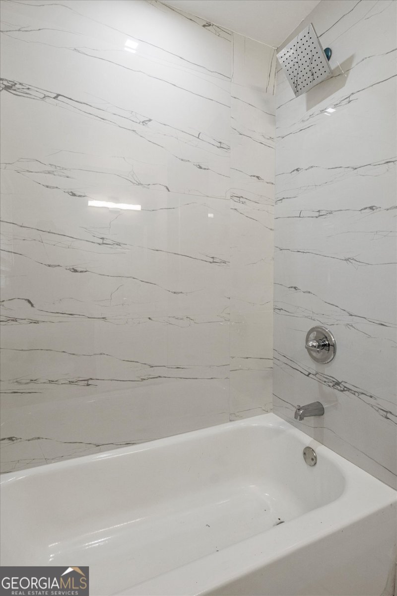 1808 Brewer Boulevard Atlanta - 24