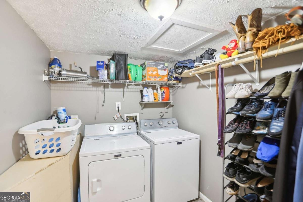8740 JENKINS Road Winston - 17