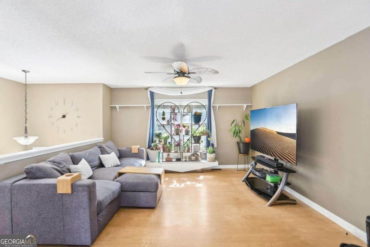 8740 JENKINS Road Winston - 3