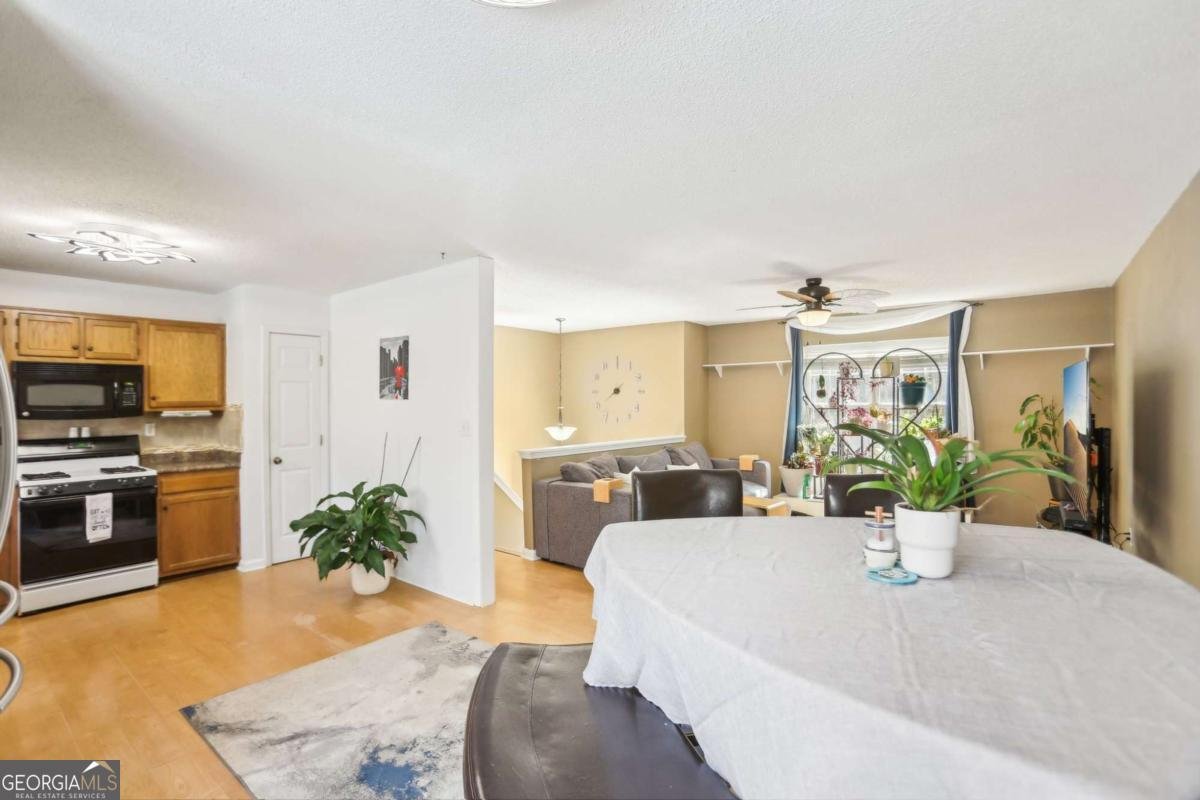 8740 JENKINS Road Winston - 7